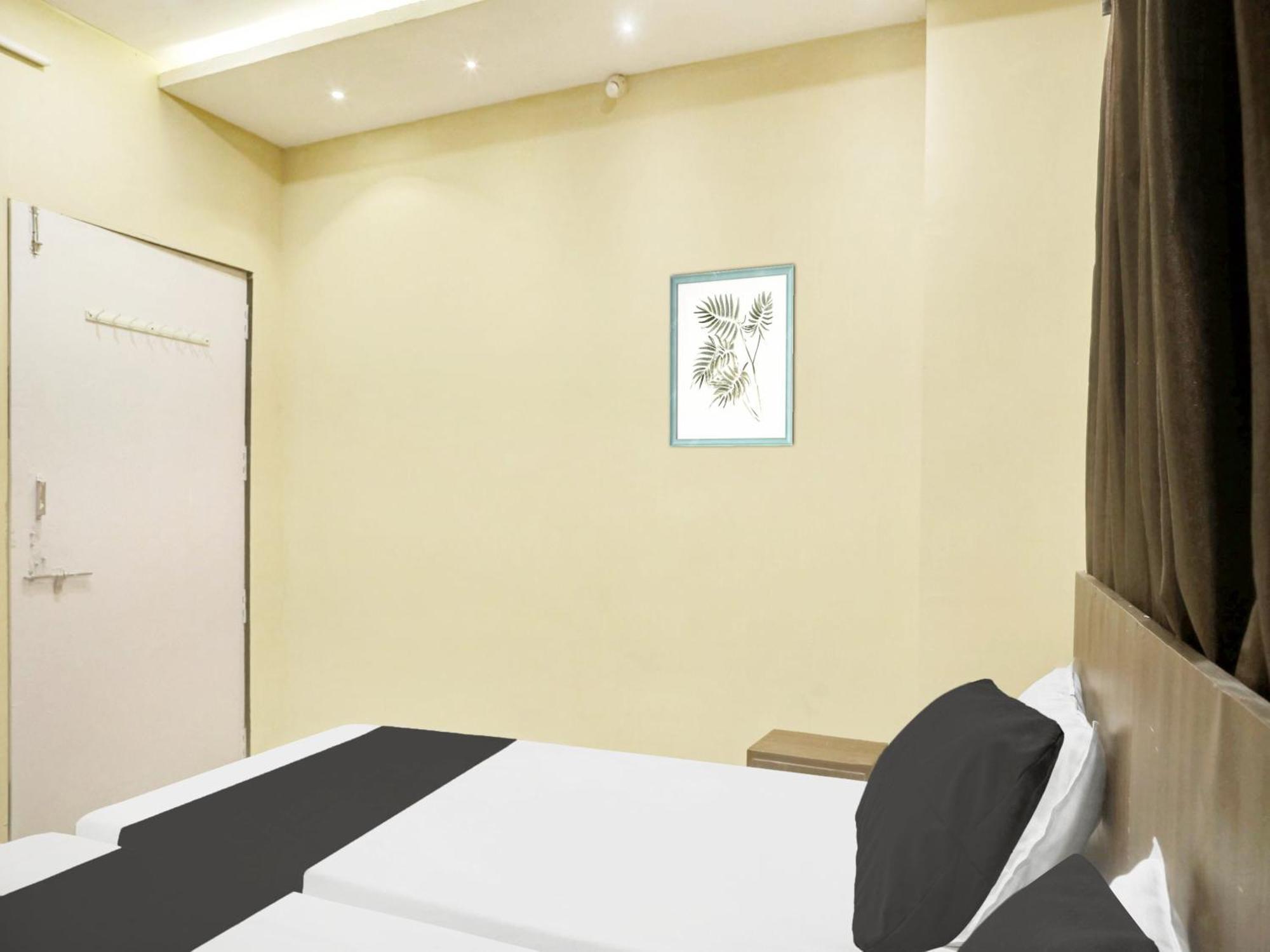 Hotel Spot On Grand Mantralayam Visakhapatnam Zewnętrze zdjęcie
