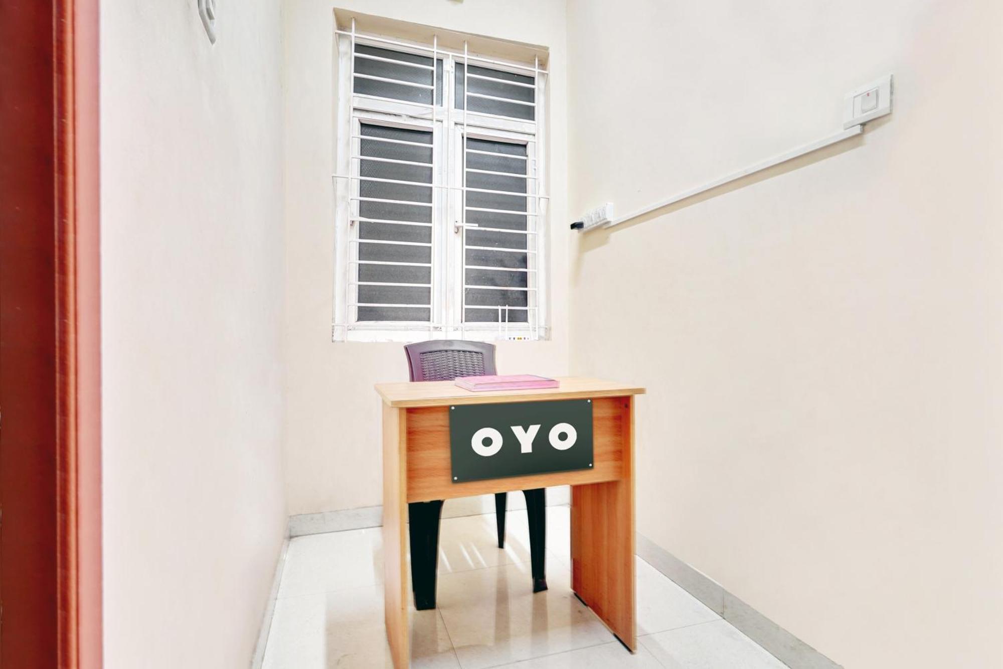 Hotel Spot On Grand Mantralayam Visakhapatnam Zewnętrze zdjęcie